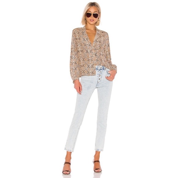 ANINE BING Frida Jean in Storm Light Acid Wash, Exposed Buttonfly - Picture 2 of 11